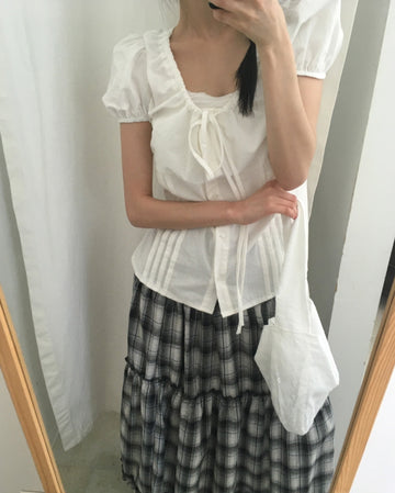 Muh punching lace ribbon cotton bag